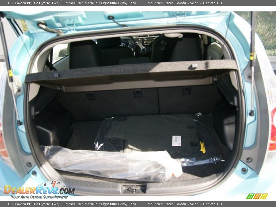 2013 Toyota Prius c Hybrid Two Summer Rain Metallic / Light Blue Gray/Black Photo #8