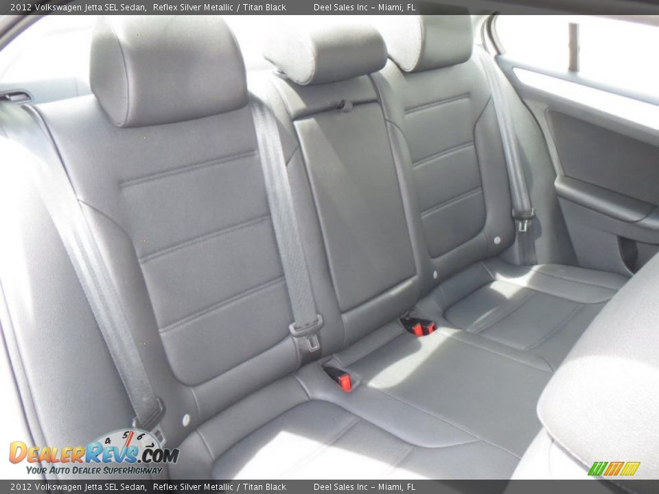 2012 Volkswagen Jetta SEL Sedan Reflex Silver Metallic / Titan Black Photo #11