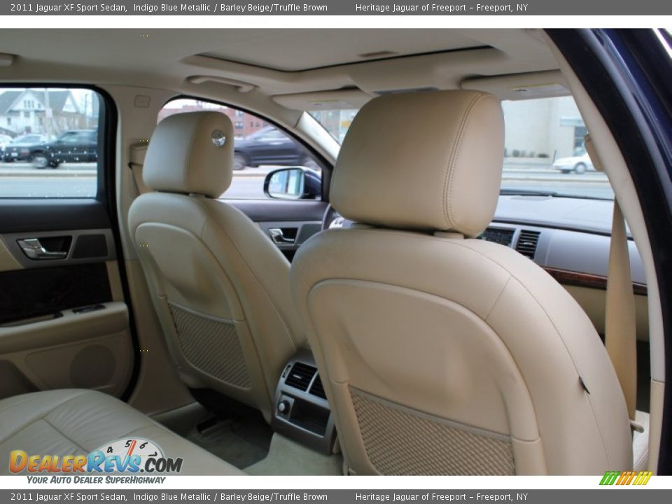 2011 Jaguar XF Sport Sedan Indigo Blue Metallic / Barley Beige/Truffle Brown Photo #14