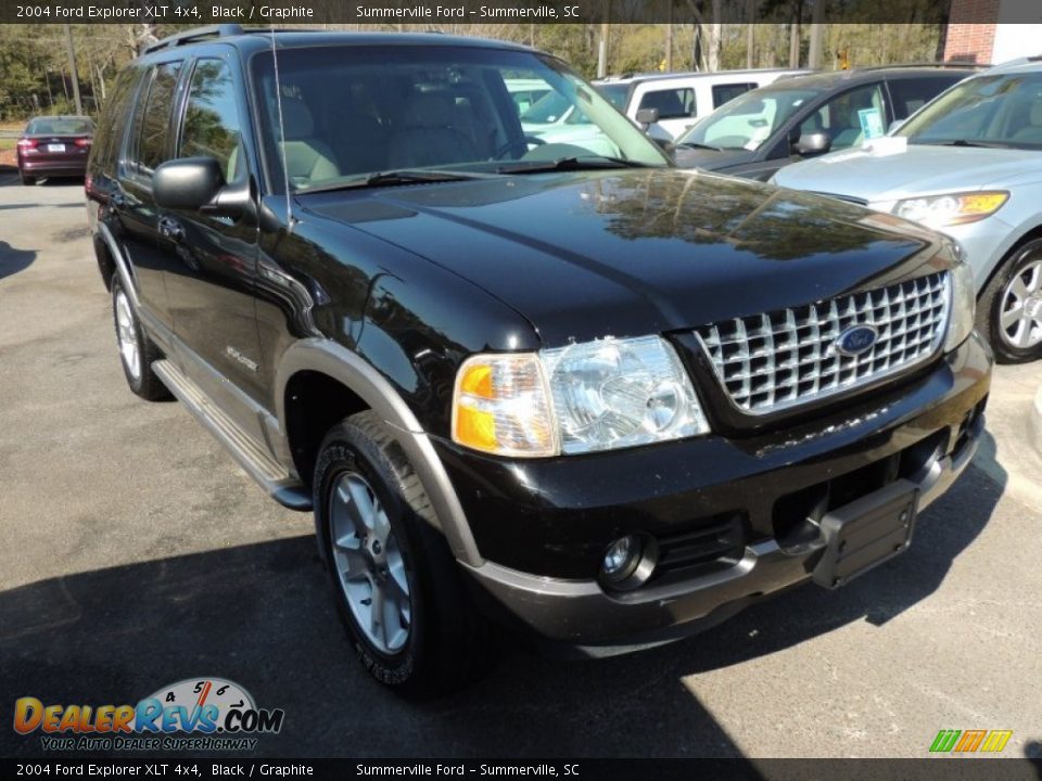 2004 Ford Explorer XLT 4x4 Black / Graphite Photo #1