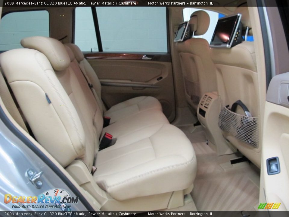 2009 Mercedes-Benz GL 320 BlueTEC 4Matic Pewter Metallic / Cashmere Photo #20