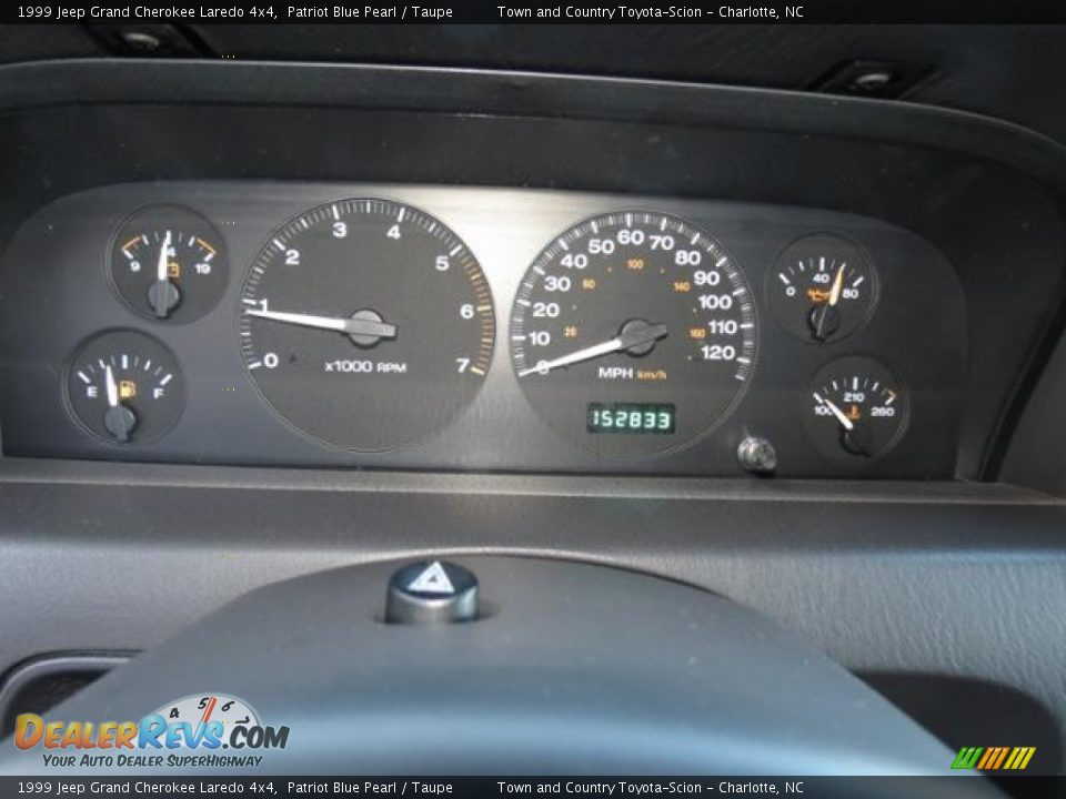 1999 Jeep Grand Cherokee Laredo 4x4 Patriot Blue Pearl / Taupe Photo #13