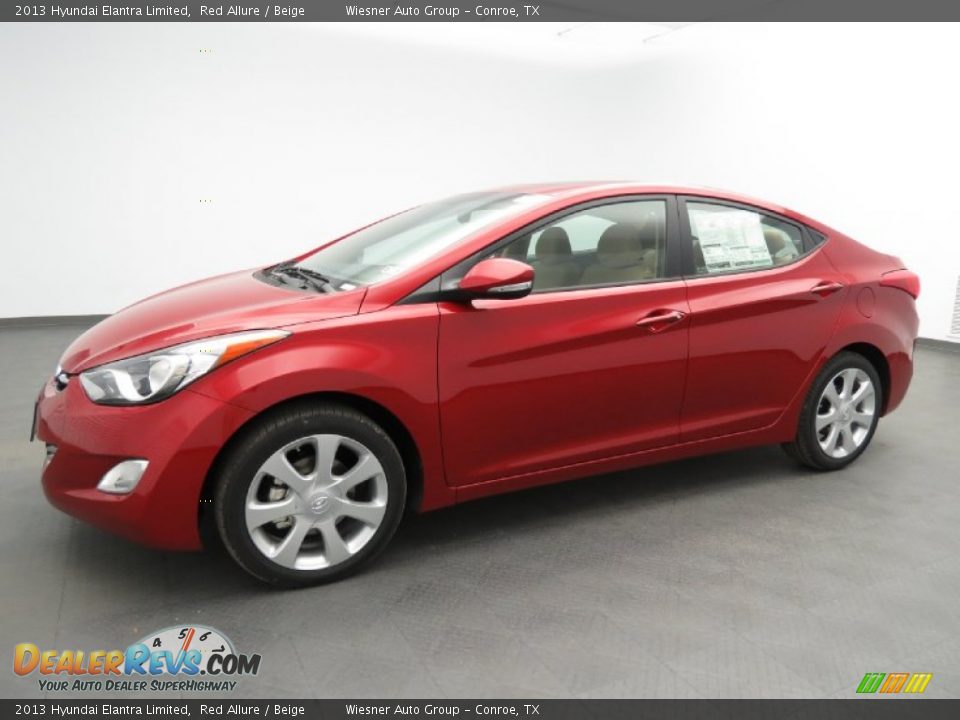 Front 3/4 View of 2013 Hyundai Elantra Limited Photo #1