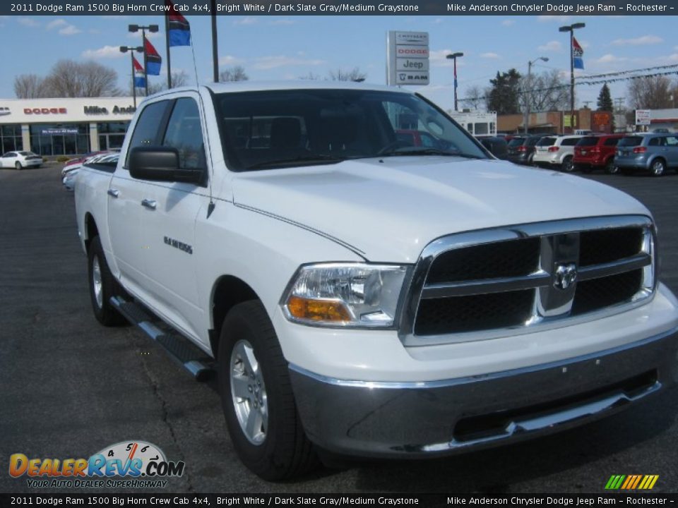 2011 Dodge Ram 1500 Big Horn Crew Cab 4x4 Bright White / Dark Slate Gray/Medium Graystone Photo #1