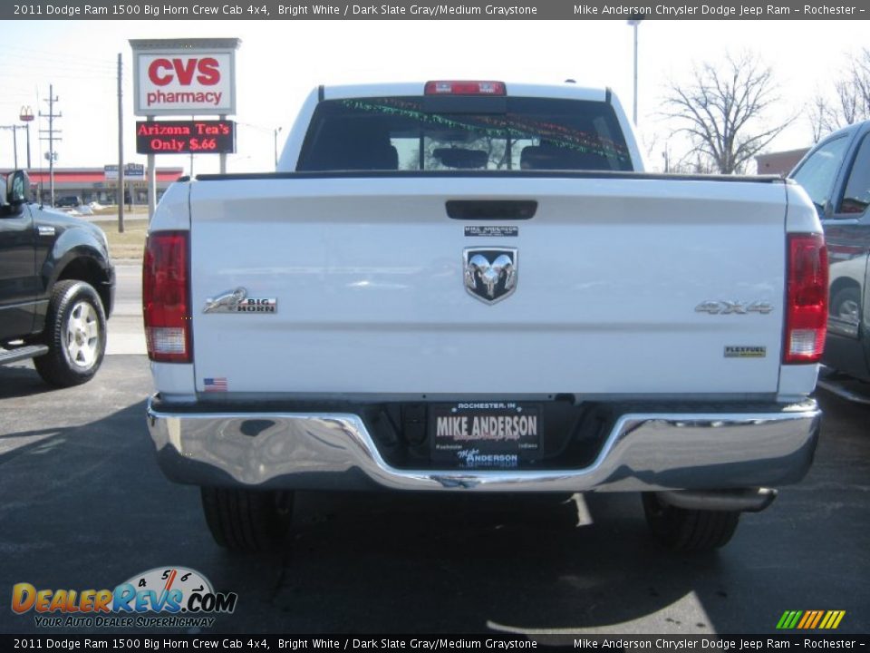2011 Dodge Ram 1500 Big Horn Crew Cab 4x4 Bright White / Dark Slate Gray/Medium Graystone Photo #4