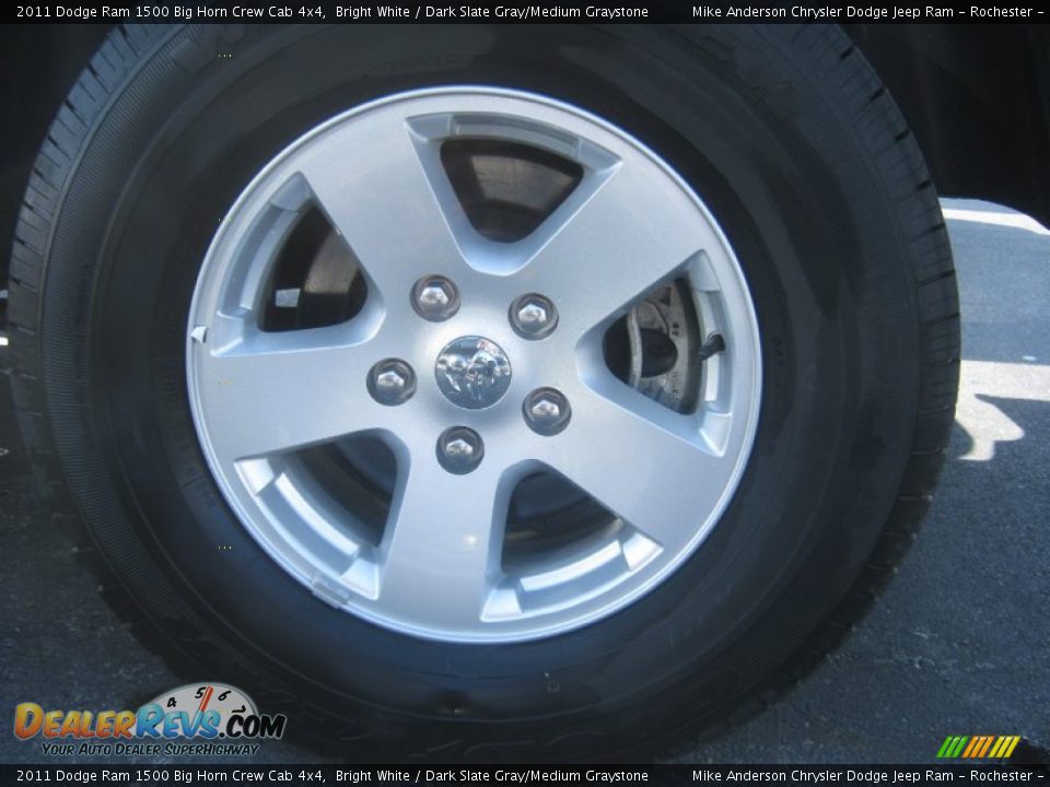 2011 Dodge Ram 1500 Big Horn Crew Cab 4x4 Bright White / Dark Slate Gray/Medium Graystone Photo #6