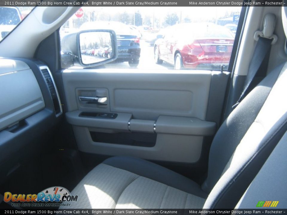 2011 Dodge Ram 1500 Big Horn Crew Cab 4x4 Bright White / Dark Slate Gray/Medium Graystone Photo #20