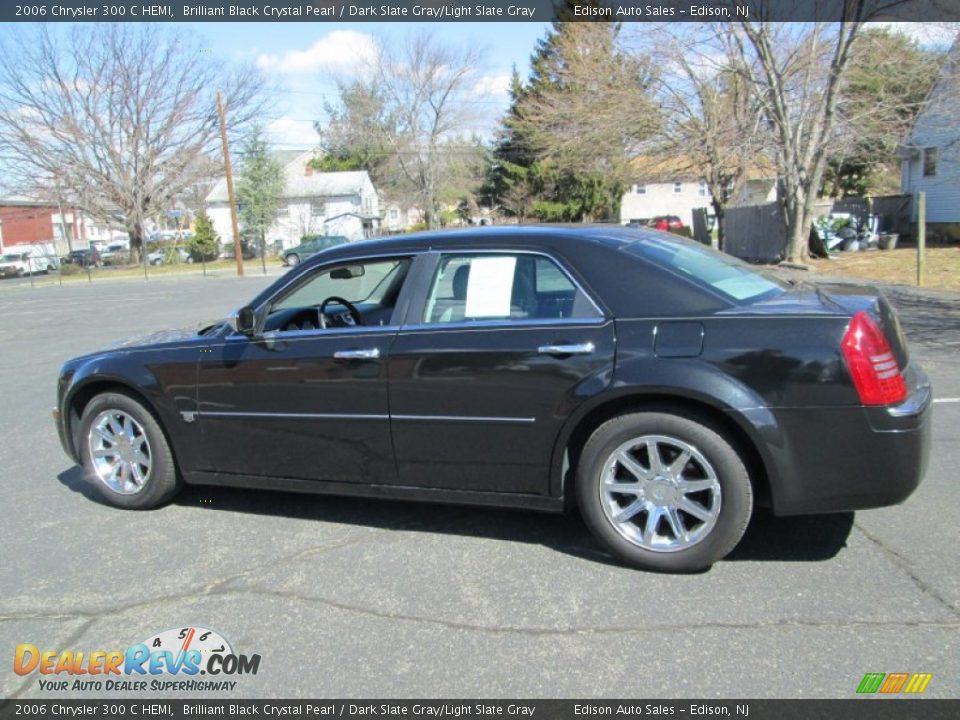2006 Chrysler 300 C HEMI Brilliant Black Crystal Pearl / Dark Slate Gray/Light Slate Gray Photo #4
