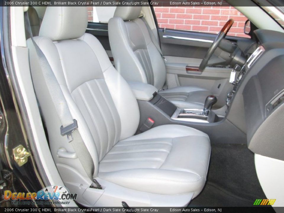 2006 Chrysler 300 C HEMI Brilliant Black Crystal Pearl / Dark Slate Gray/Light Slate Gray Photo #14