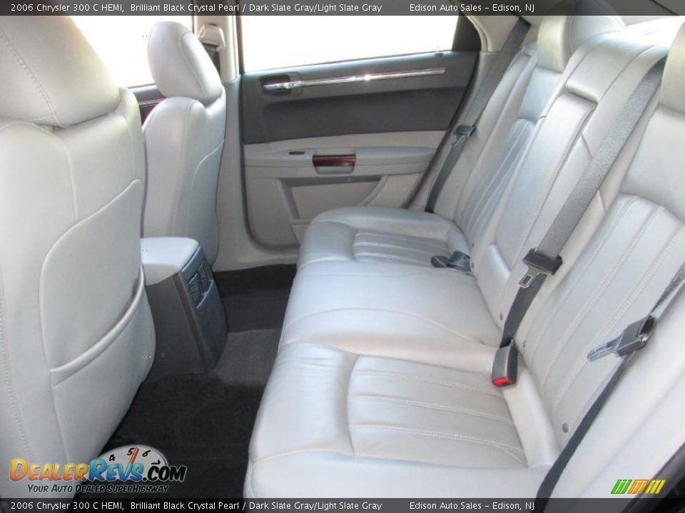 2006 Chrysler 300 C HEMI Brilliant Black Crystal Pearl / Dark Slate Gray/Light Slate Gray Photo #17