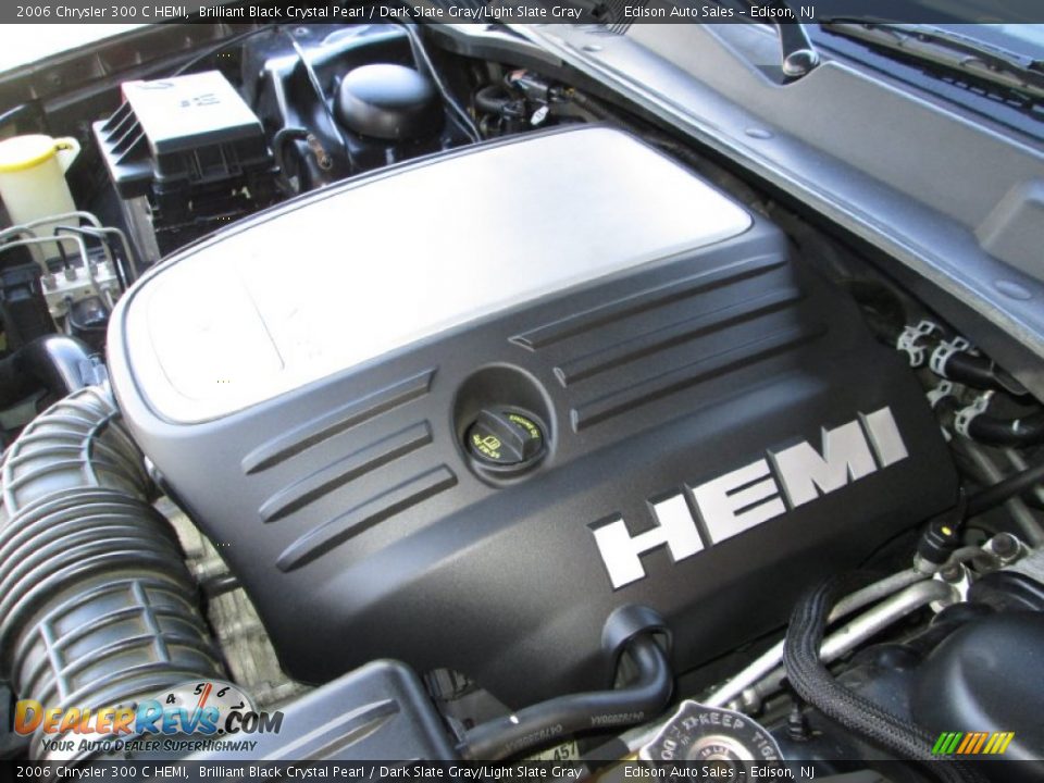 2006 Chrysler 300 C HEMI Brilliant Black Crystal Pearl / Dark Slate Gray/Light Slate Gray Photo #31