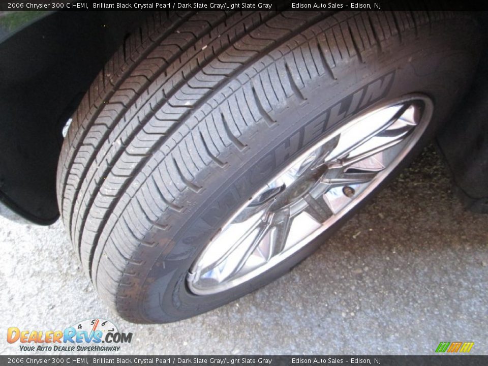 2006 Chrysler 300 C HEMI Brilliant Black Crystal Pearl / Dark Slate Gray/Light Slate Gray Photo #34