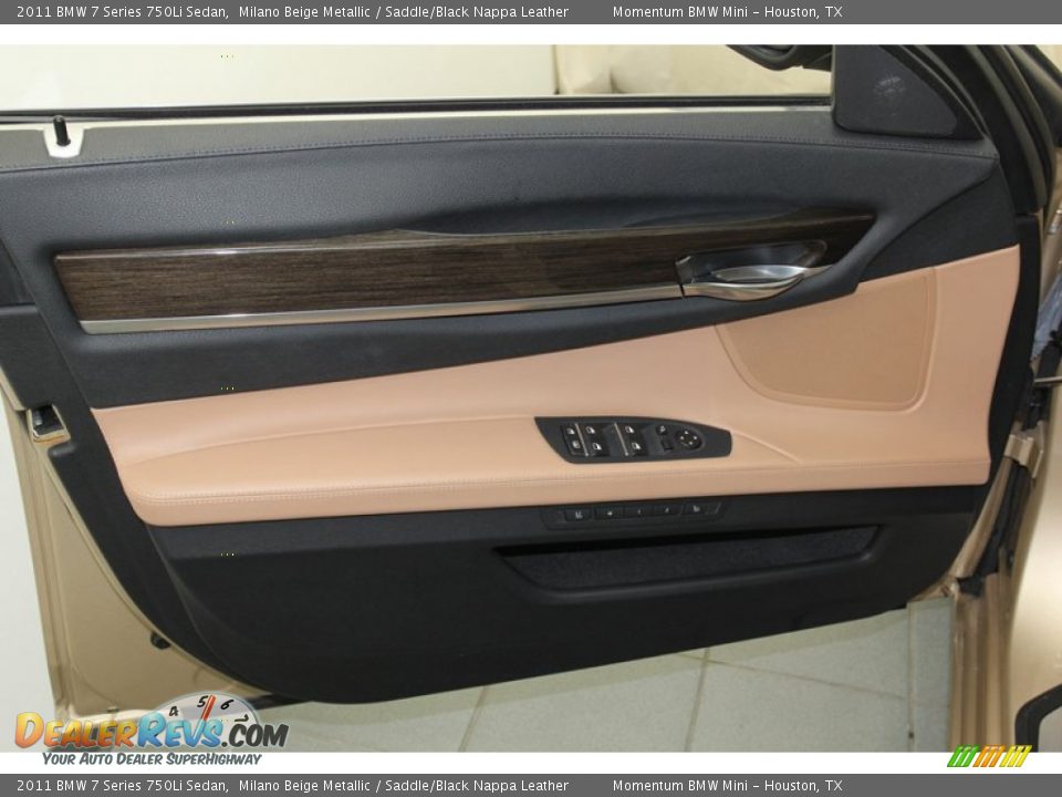 Door Panel of 2011 BMW 7 Series 750Li Sedan Photo #15