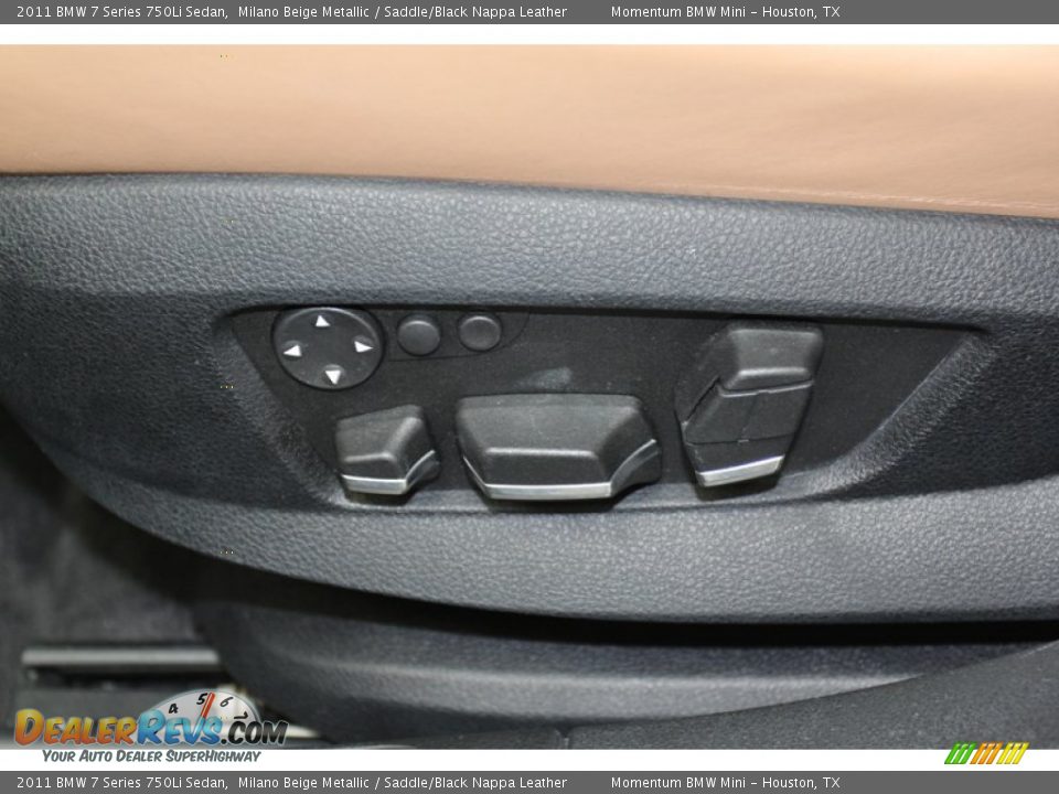 Controls of 2011 BMW 7 Series 750Li Sedan Photo #17