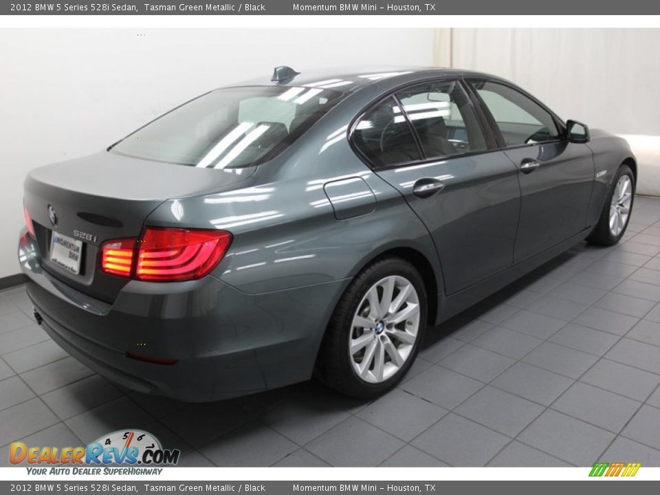 2012 BMW 5 Series 528i Sedan Tasman Green Metallic / Black Photo #11
