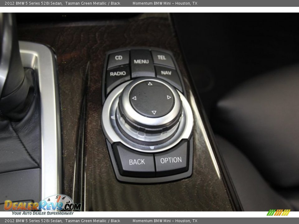Controls of 2012 BMW 5 Series 528i Sedan Photo #26