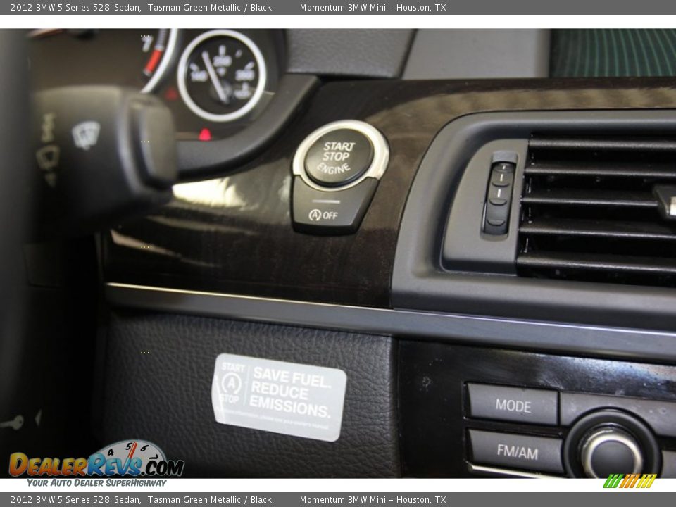 2012 BMW 5 Series 528i Sedan Tasman Green Metallic / Black Photo #28