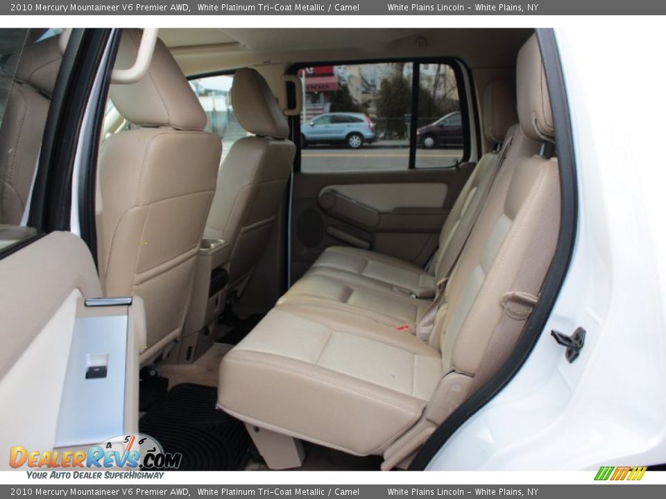 2010 Mercury Mountaineer V6 Premier AWD White Platinum Tri-Coat Metallic / Camel Photo #11