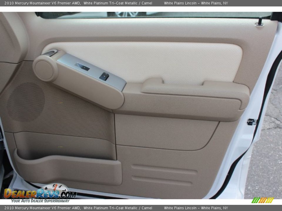 2010 Mercury Mountaineer V6 Premier AWD White Platinum Tri-Coat Metallic / Camel Photo #12