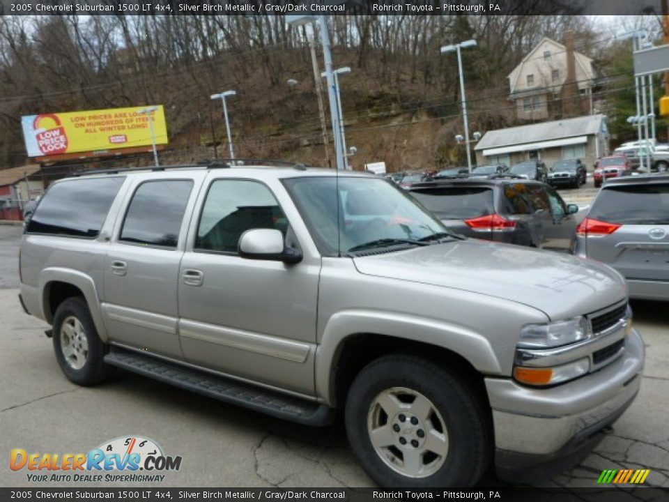 2005 Chevrolet Suburban 1500 LT 4x4 Silver Birch Metallic / Gray/Dark Charcoal Photo #1