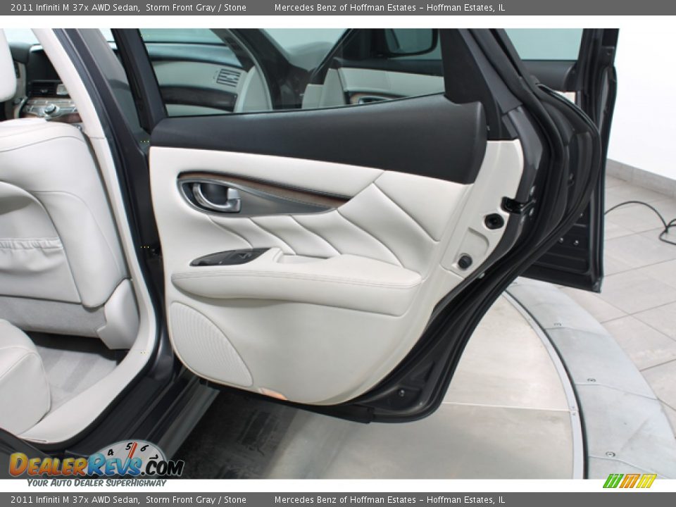 2011 Infiniti M 37x AWD Sedan Storm Front Gray / Stone Photo #14