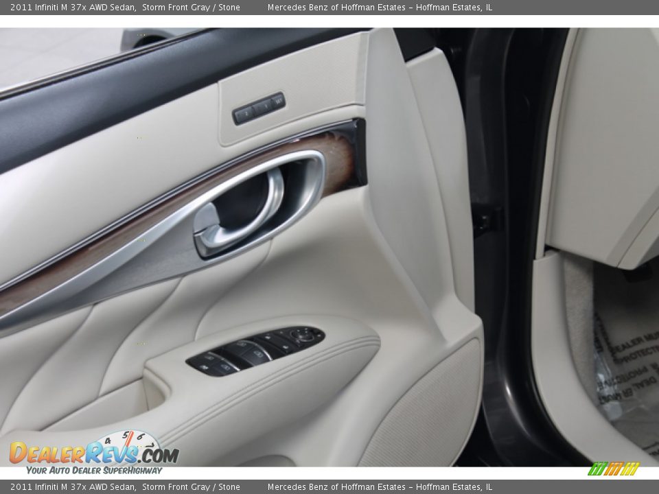 2011 Infiniti M 37x AWD Sedan Storm Front Gray / Stone Photo #17