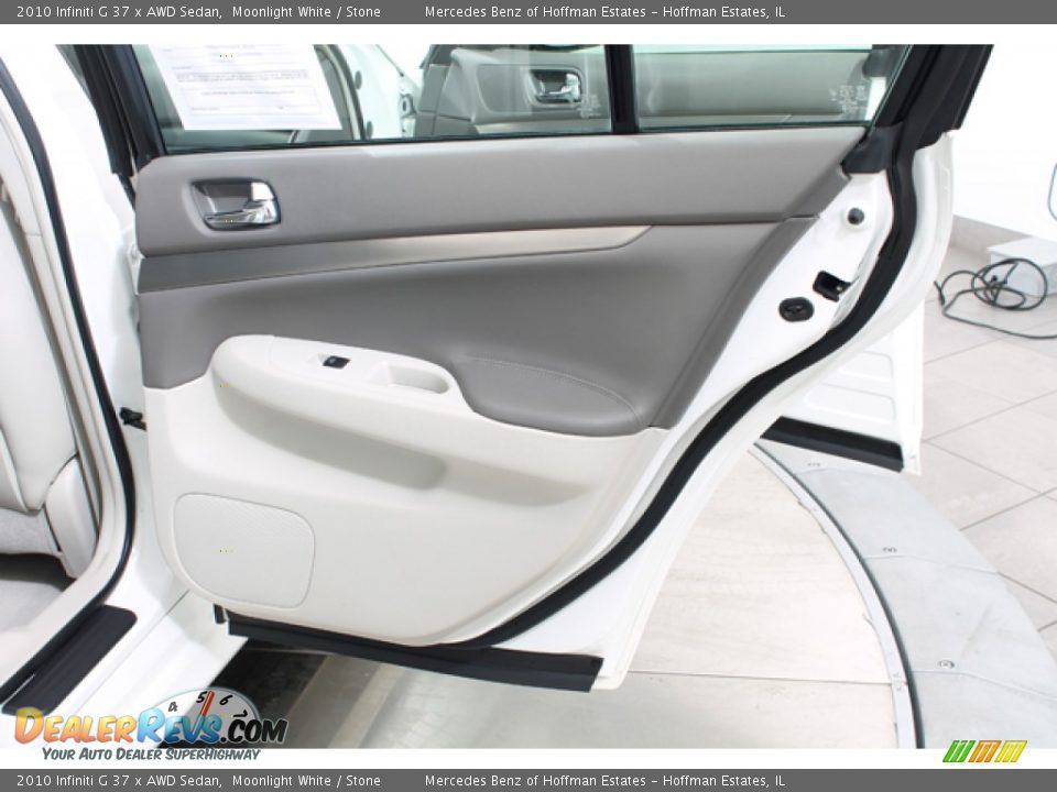 2010 Infiniti G 37 x AWD Sedan Moonlight White / Stone Photo #14