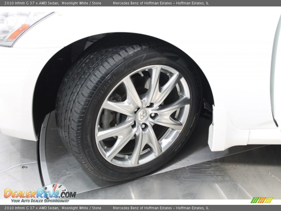 2010 Infiniti G 37 x AWD Sedan Moonlight White / Stone Photo #28