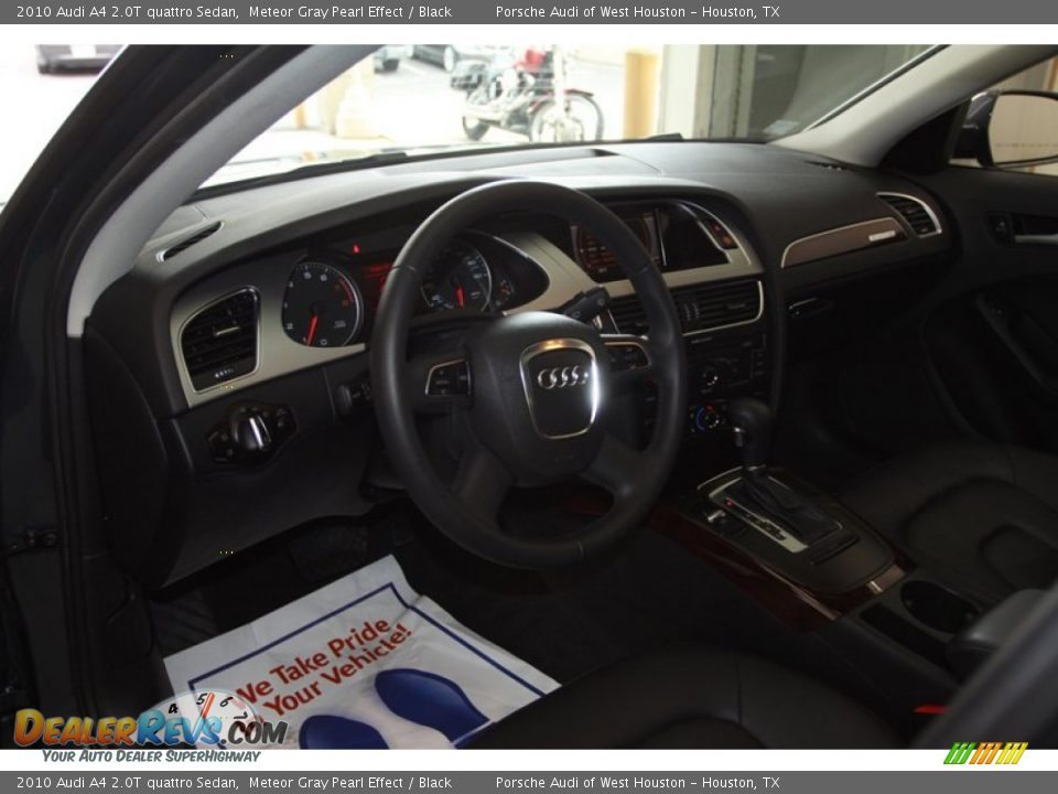 2010 Audi A4 2.0T quattro Sedan Meteor Gray Pearl Effect / Black Photo #14