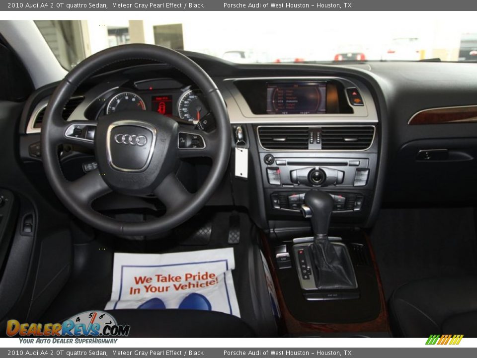 2010 Audi A4 2.0T quattro Sedan Meteor Gray Pearl Effect / Black Photo #21