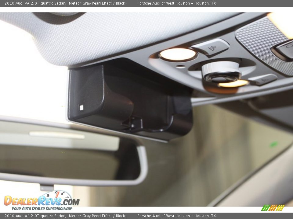 2010 Audi A4 2.0T quattro Sedan Meteor Gray Pearl Effect / Black Photo #32