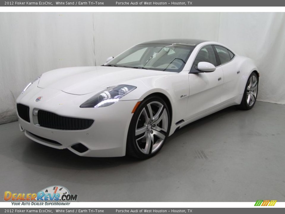 Front 3/4 View of 2012 Fisker Karma EcoChic Photo #3