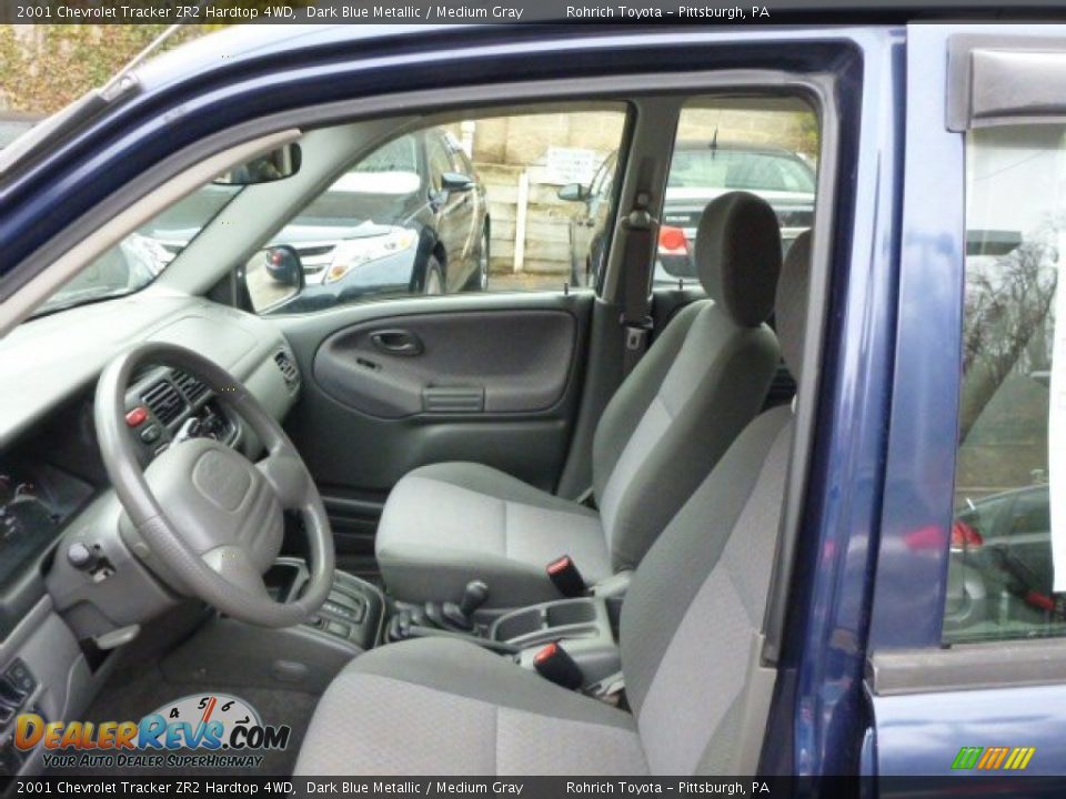Medium Gray Interior - 2001 Chevrolet Tracker ZR2 Hardtop 4WD Photo #4