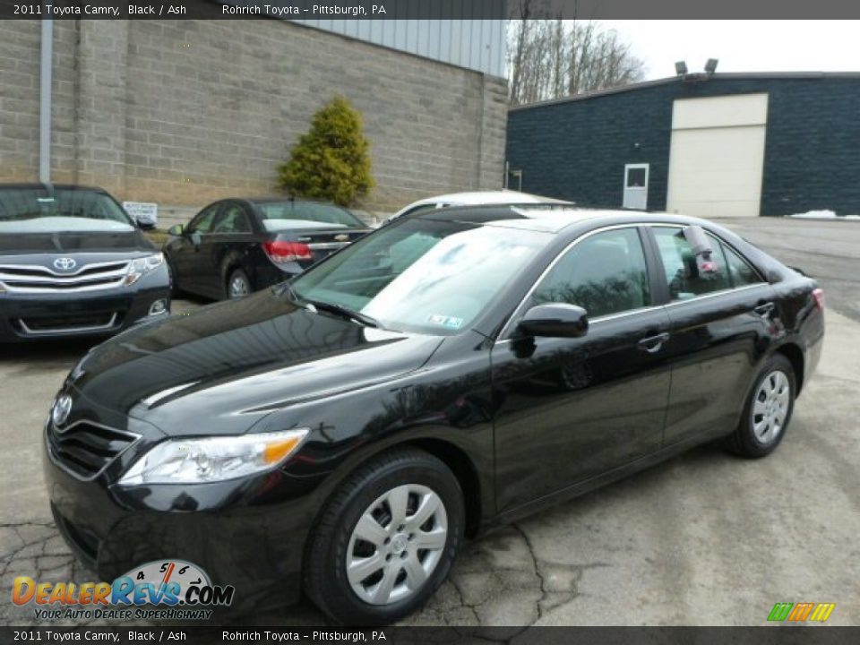 2011 Toyota Camry Black / Ash Photo #3