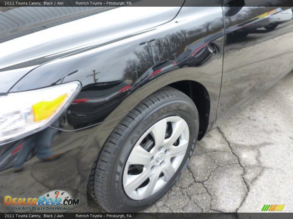 2011 Toyota Camry Black / Ash Photo #8