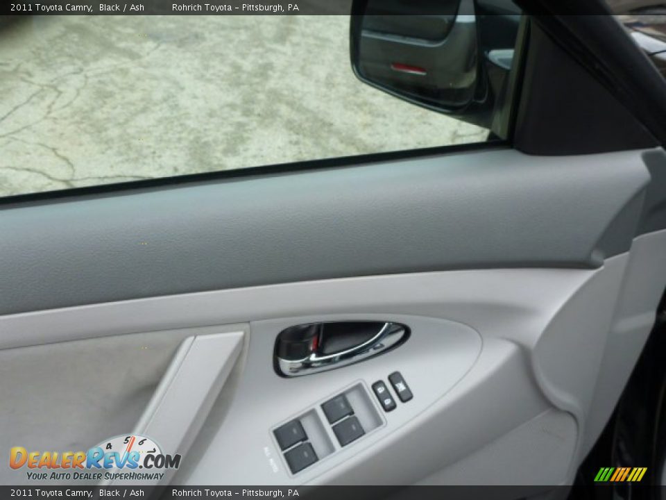 2011 Toyota Camry Black / Ash Photo #16