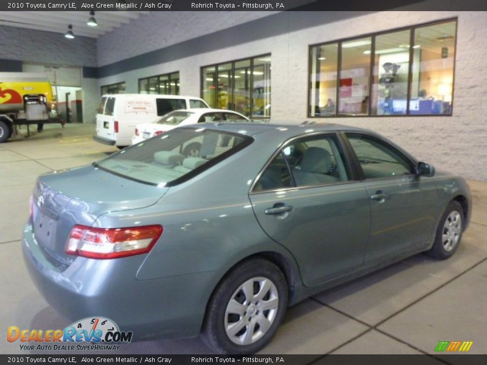 2010 Toyota Camry LE Aloe Green Metallic / Ash Gray Photo #11