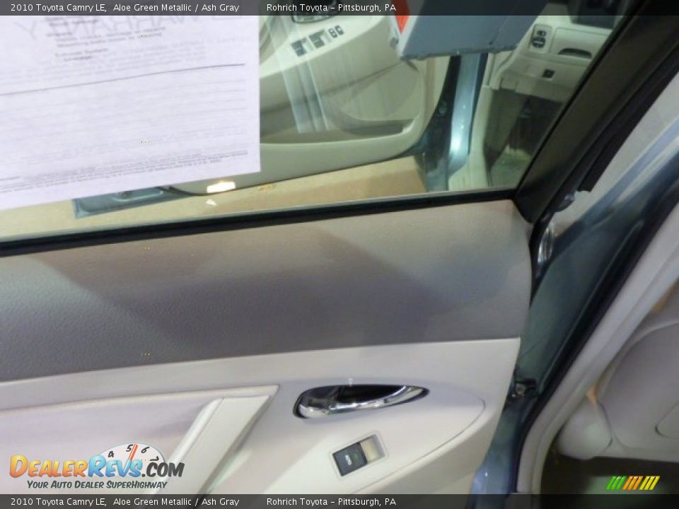 2010 Toyota Camry LE Aloe Green Metallic / Ash Gray Photo #15