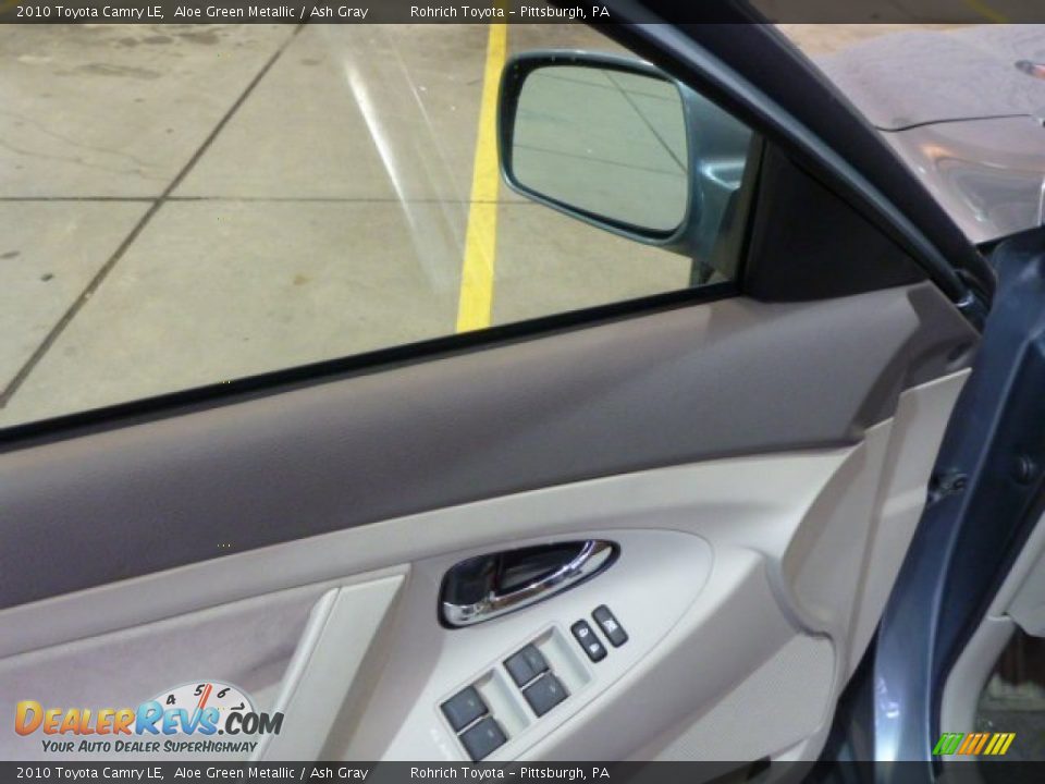 2010 Toyota Camry LE Aloe Green Metallic / Ash Gray Photo #16