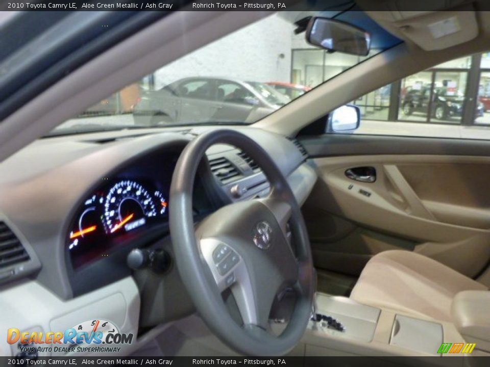 2010 Toyota Camry LE Aloe Green Metallic / Ash Gray Photo #17