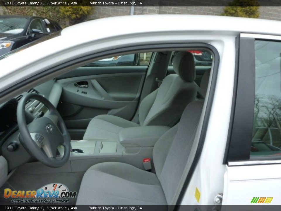 2011 Toyota Camry LE Super White / Ash Photo #4