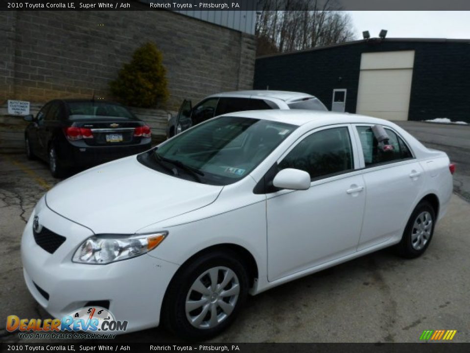 2010 Toyota Corolla LE Super White / Ash Photo #3