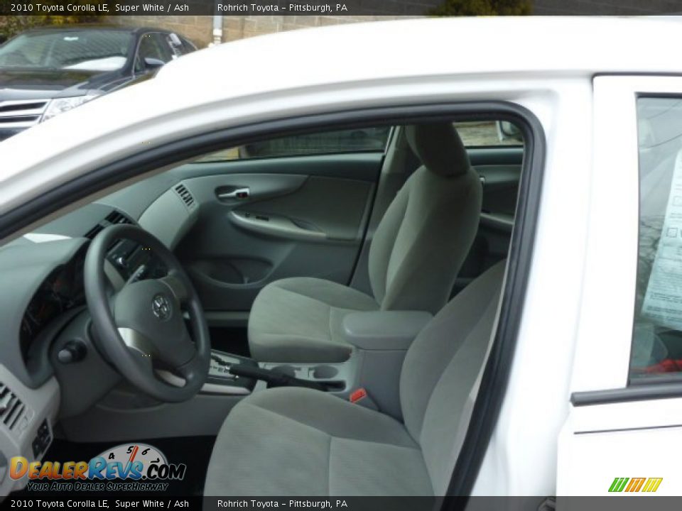 2010 Toyota Corolla LE Super White / Ash Photo #4