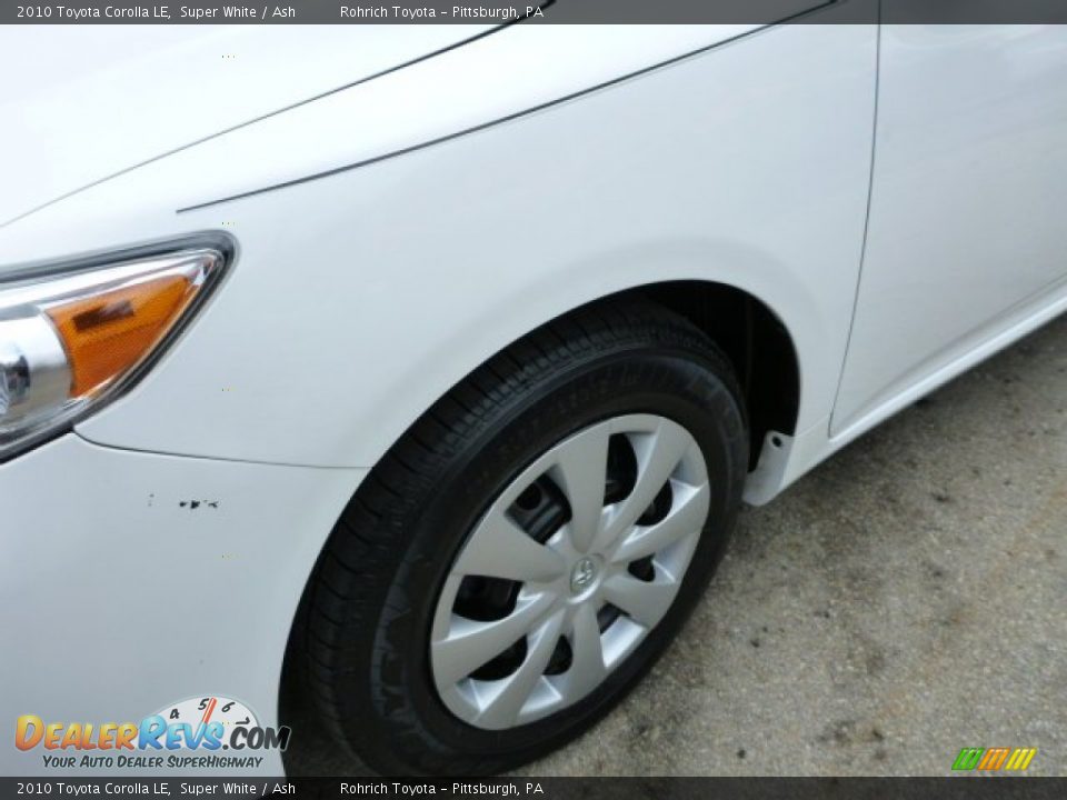2010 Toyota Corolla LE Super White / Ash Photo #8