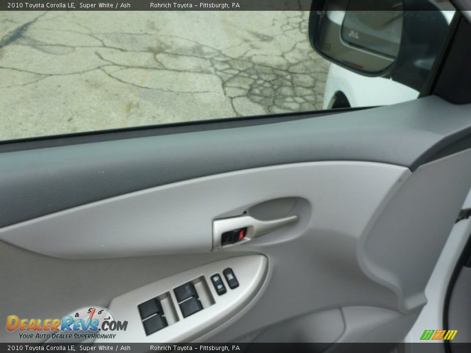 2010 Toyota Corolla LE Super White / Ash Photo #16