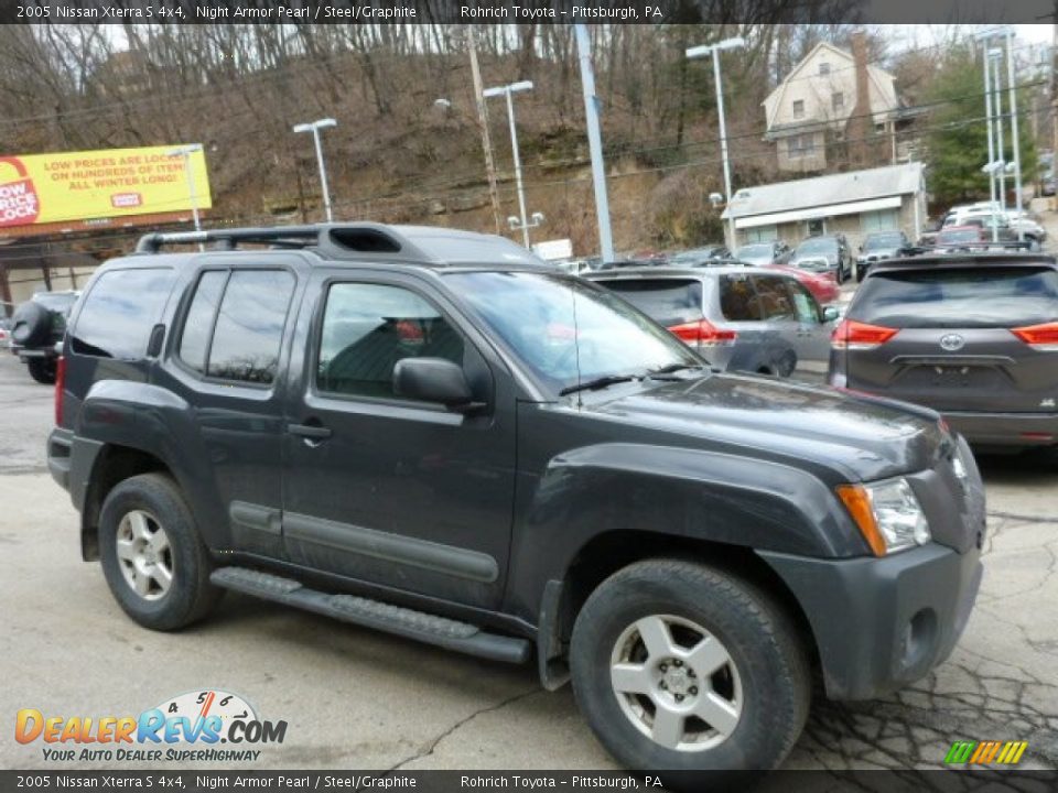 2005 Nissan Xterra S 4x4 Night Armor Pearl / Steel/Graphite Photo #1