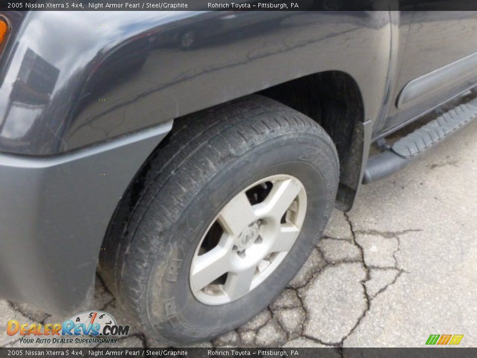 2005 Nissan Xterra S 4x4 Night Armor Pearl / Steel/Graphite Photo #8