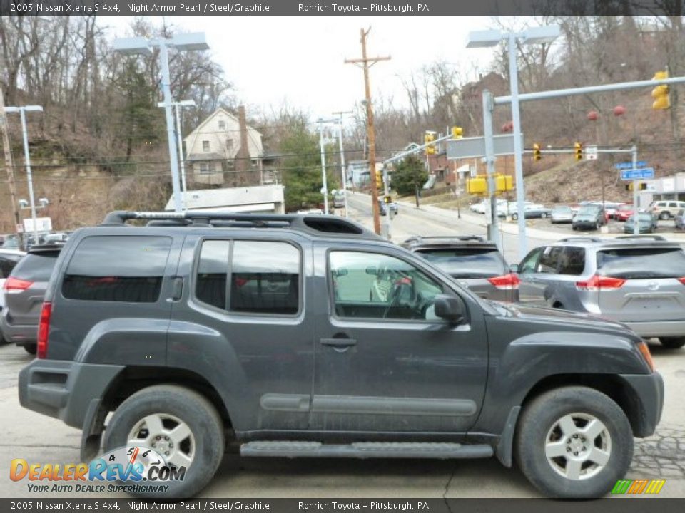 2005 Nissan Xterra S 4x4 Night Armor Pearl / Steel/Graphite Photo #10