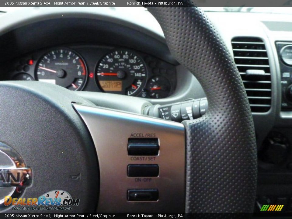 2005 Nissan Xterra S 4x4 Night Armor Pearl / Steel/Graphite Photo #18