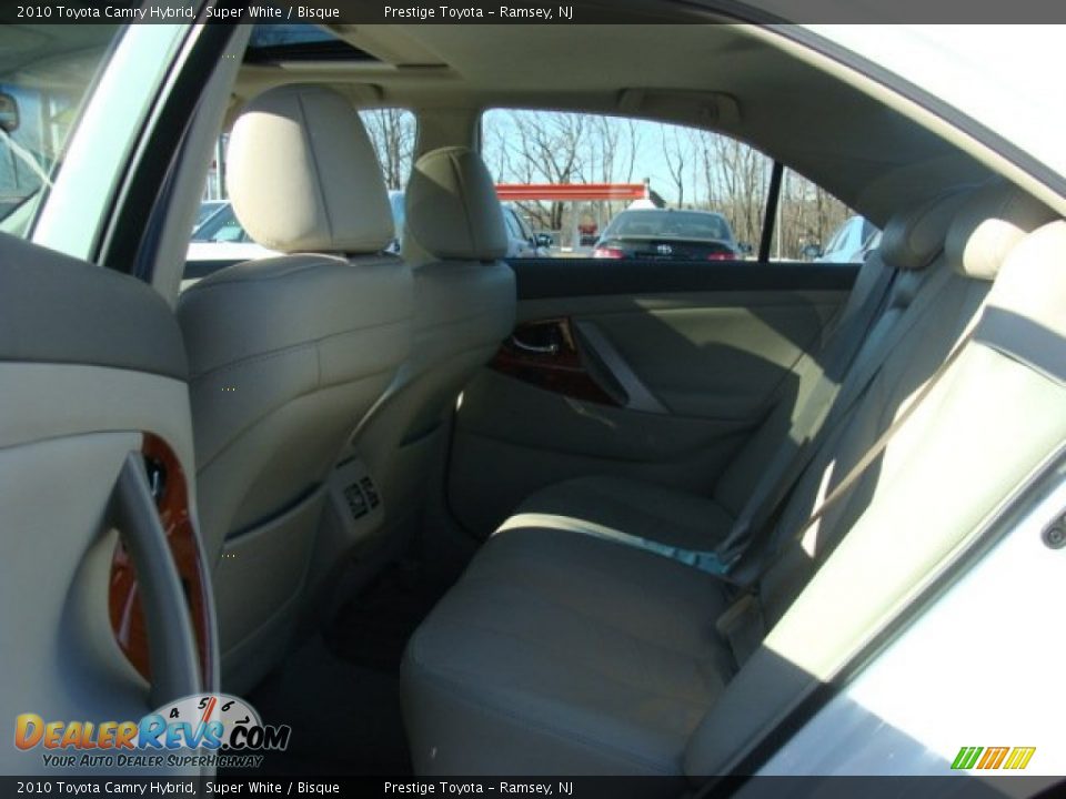 2010 Toyota Camry Hybrid Super White / Bisque Photo #13